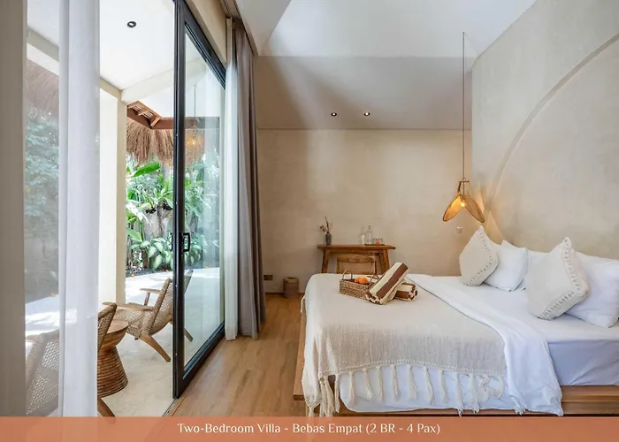 Bebas - Uluwatu, Bali