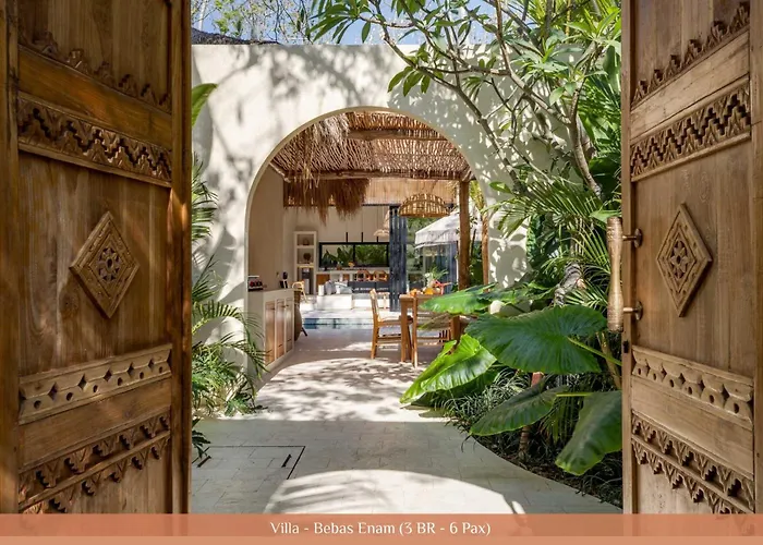 Bebas - Uluwatu, Bali