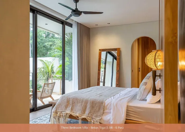 Bebas - Uluwatu, Bali Villa